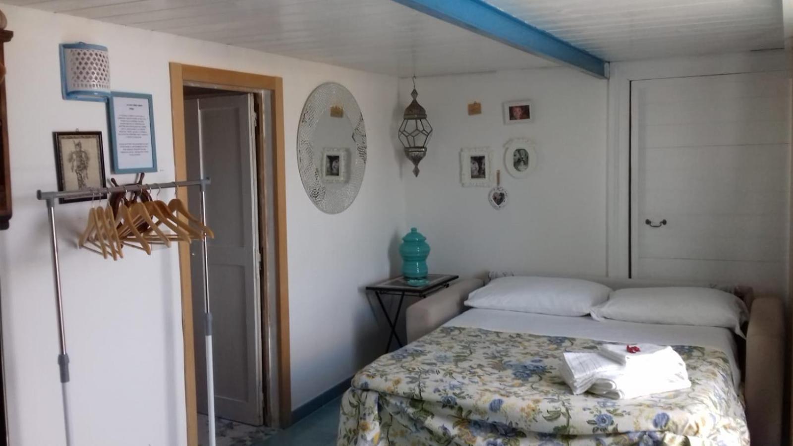 La Casa Sugli Archi Hotel Ponza Kamer foto